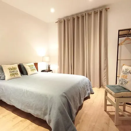 Semesterbostad Amazing View Over The Sea And Village *